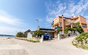 Apartments Nada